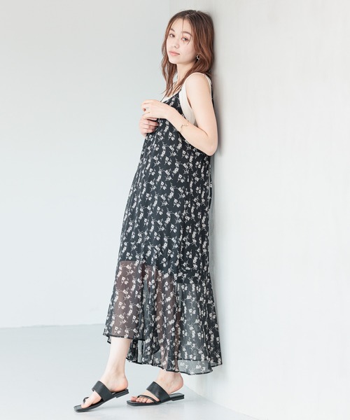 ✨新品タグ付き未使用✨MAX&Co. 花柄キャミマキシ丈ワンピース サイズ40 mysty woman（ミスティウーマン） ワンピース サテン/花柄キャミ