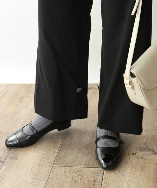 パンプス トゥキャップストラップフラットシューズ「低反発スポンジ入り」 | Fin | 07