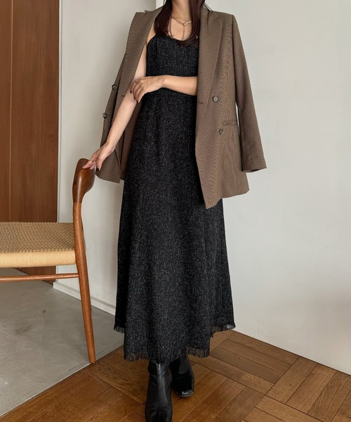 JUNOAH（ジュノア） ワンピース 「薄手」裾フリンジツイードフレア