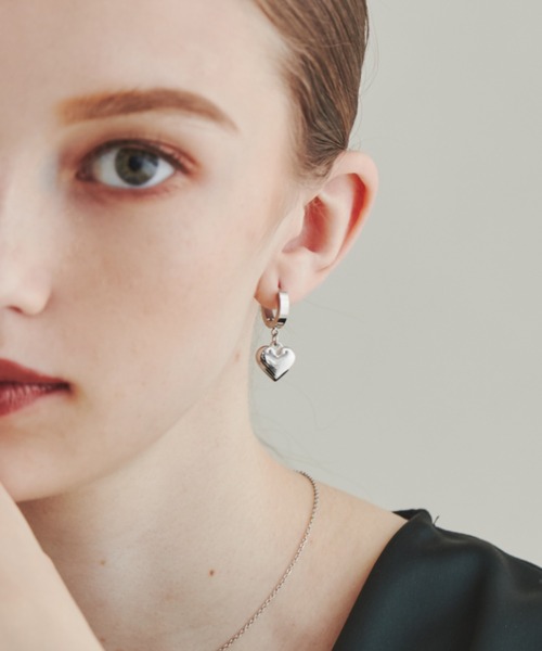 ciite' ピアス 「 金属アレルギー対応 」 ハートフープピアス