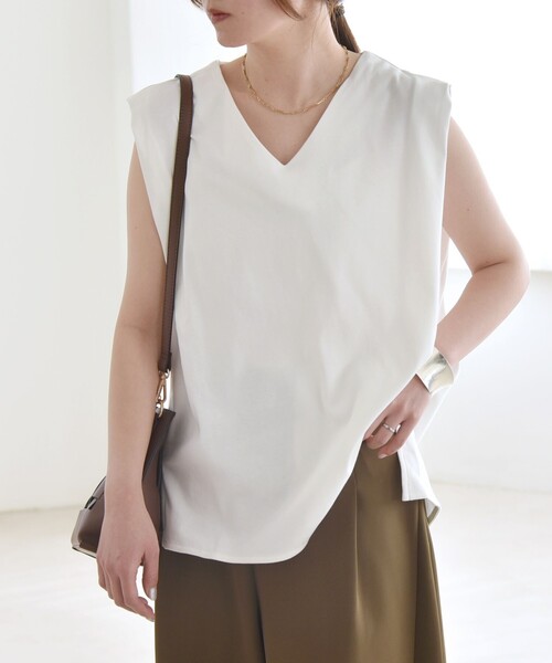quaranciel:〈手洗い可能〉ハンカチーフヘム フレア クルーネック TEE SHIPS｜quaranciel:<手洗い可能>ハンカチーフヘム フレア クルー