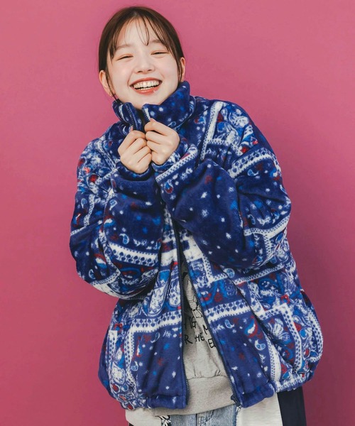 新品未使用。 ScoLar総柄アウター ScoLar（スカラー） ブルゾン アウター スカラーちゃん×宇宙×ネコ柄