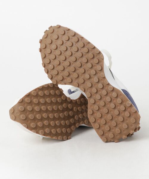 「New Balance」 ローカットスニーカー 23.5cm ベージュ レディースの画像