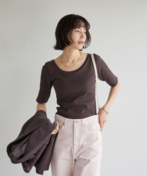 tシャツ カップデザインネックTシャツ / カップインナー レディースの画像