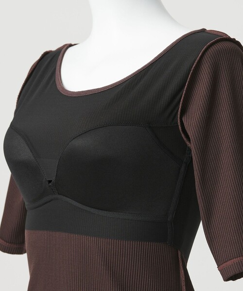 tシャツ カップデザインネックTシャツ / カップインナー レディースの画像