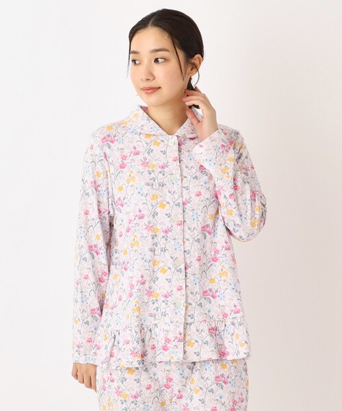 ローラアシュレイパジャマ　美品❣️ LAURA ASHLEY（ローラアシュレイ） パジャマ ルームウェア シュロ