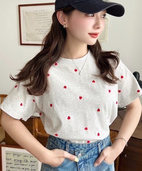 ami ホワイト 半袖Tシャツ ハート刺繍 moment+ tシャツ ハート刺繍半袖Tシャツ レディース : ZOZOTOWN