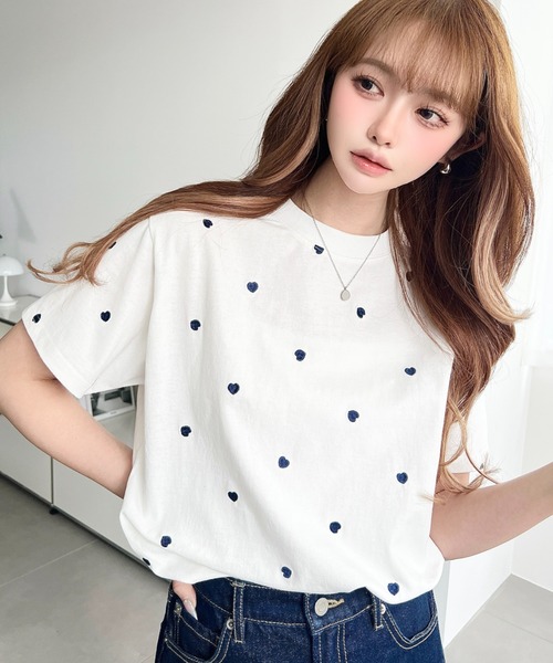新品　JUSGLITTY ハート刺繍半袖カーデ ネイビー ジャスグリッティー ハート刺繍半袖カーディガン - メルカリ