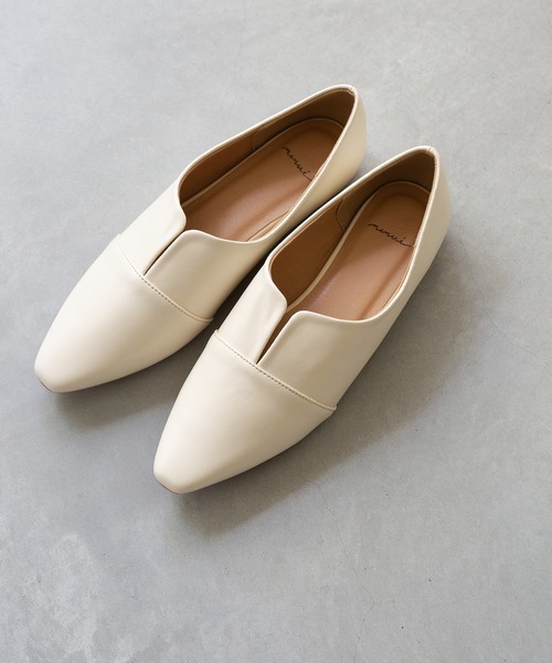 menue（メヌエ） ローファー スクエアトゥ スリットカッティング