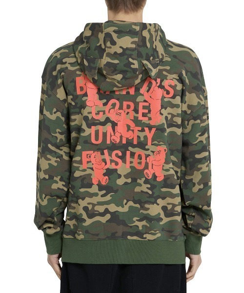 平成ギャル d.i.a. 大人気 ドクロ迷彩パーカー 上 OY パーカー 「OY/オーワイ」 PLAYFUL ODOLLY EAR HOODIE ZIP UP