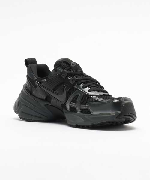 靴 Nike V2K RUN NIKE V2K RUN BLACK/DK SMOKE GREY-ANTHRACITE（ナイキ V2K ラン