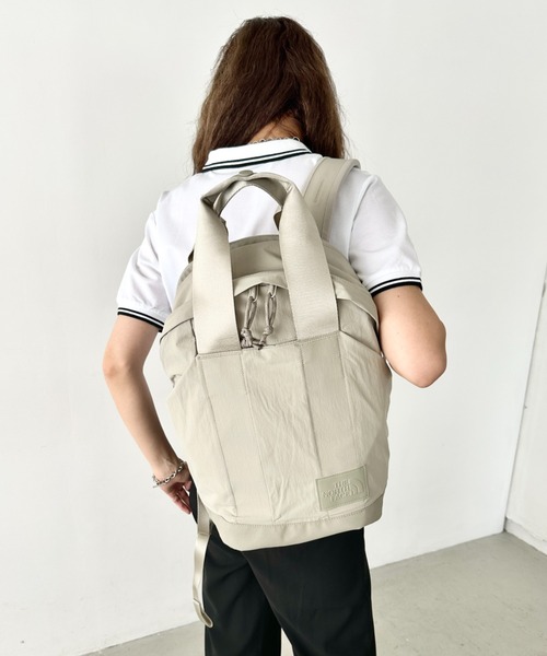 【新品・未使用】THE NORTH FACE ラベンダー リュック THE NORTH FACE デイバック リュック 国内未発売 FACE(ザ