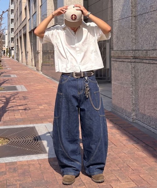 SPINNS（スピンズ） ワイドパンツ ジーンズ デニムワイドバルーン
