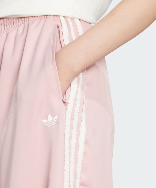 adidas スウェットパンツ ジャージ サテン ワイドレッグパンツ