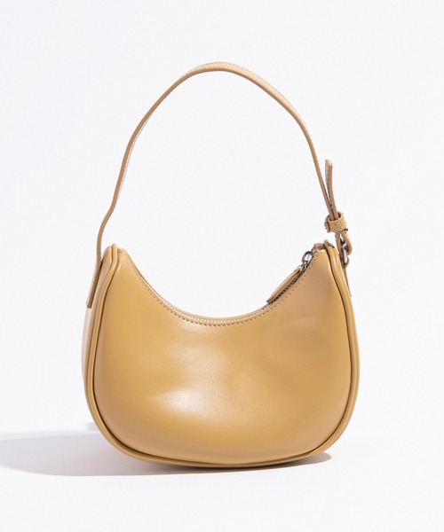 ☆新品未使用☆YAHKI ショルダーバッグ 未使用タグ付き YAHKI ショルダーバッグ バッグ YAHKI/ヤーキW FACE small