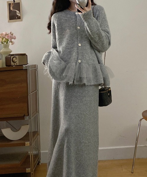 Diosfront セットアップ ペプラムフレアニットカーディガン