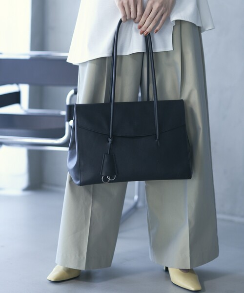 「Firsthand」 トートバッグ ONE SIZE ブラック レディースの画像