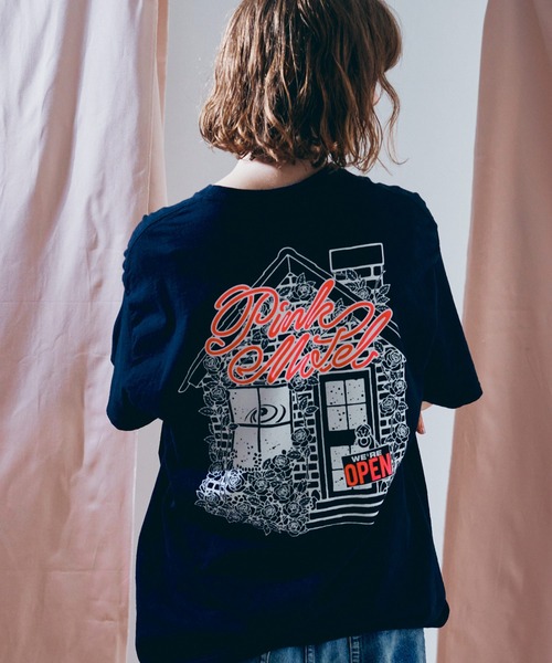 RNA（アールエヌエー） tシャツ M2682 PINKMOTEL モモクマプリントTEE