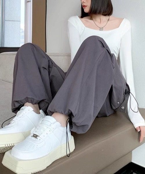 新品未使用タグ付き★ストラ★ウール混きれいめカーゴパンツ カーゴパンツ 「春〜秋まで長く使える」ストリート レディース