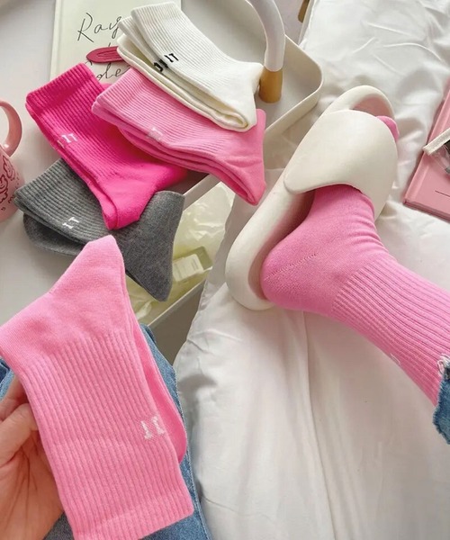 靴下 「 ammy. / エイミードット 」 バックロゴ 刺繍 リブソックス