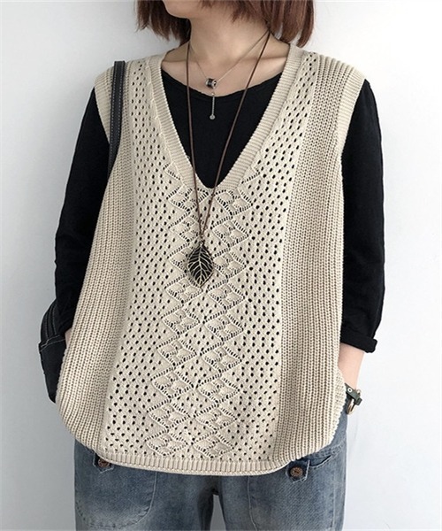 BALLY ♡ カシミヤ100%￼ ミディ丈 ニットベスト￼ ￼ジレ 黒 BALLY ♡ カシミヤ100%￼ ミディ丈 ニットベスト￼ ￼ジレ 黒