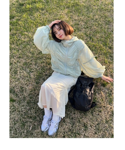 マリー＊様 emmi パッカブルバックパック 限定カラー ベージュ 限定カラー】パッカブルバックパック（リュック）｜emmi atelier