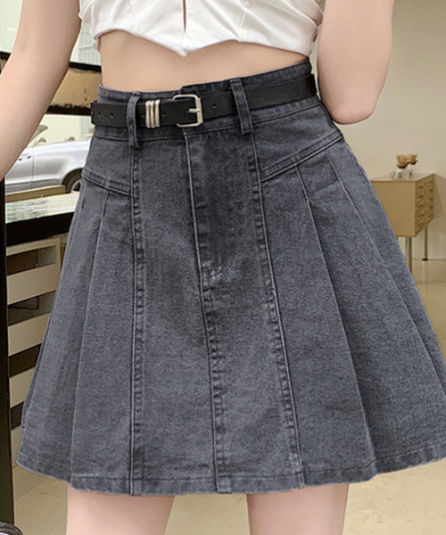 DAY CLOSET デニムスカート レディース トレンドのY2K。ショート丈