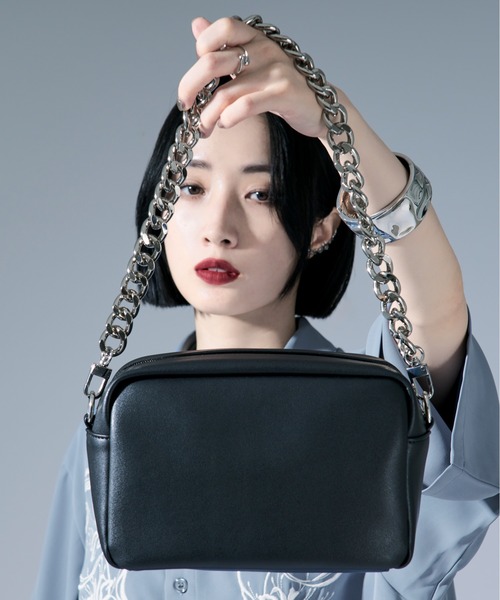 Ellno Loset（エルノロゼット） ショルダーバッグ チェーンツキマルチ