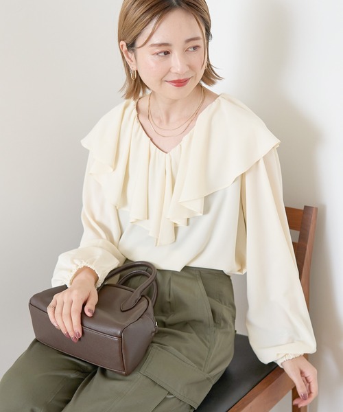 【hholic】フリルカラーブラウス グリーン AMERICAN HOLIC｜フリルカラーブラウス | Rakuten Fashion(楽天
