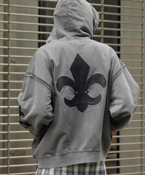 SUPPLIER（サプライヤー） パーカー Fleur Leather Patch hoodie