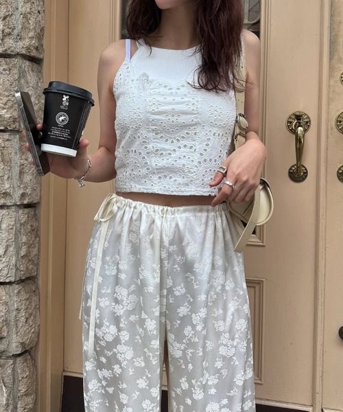 WILLFULLY（ウィルフリー） キャミソール back lace up scalloped lace