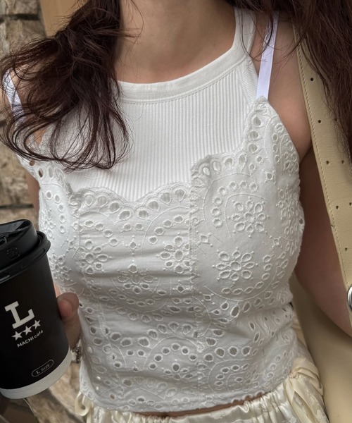 WILLFULLY（ウィルフリー） キャミソール back lace up scalloped lace