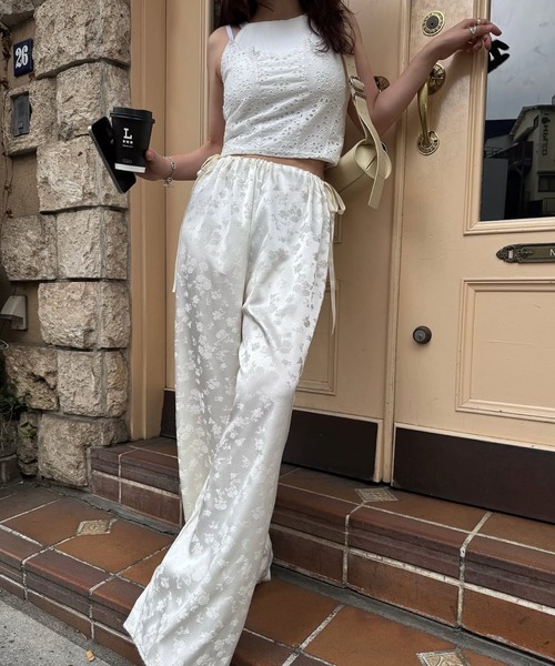 WILLFULLY（ウィルフリー） キャミソール back lace up scalloped lace