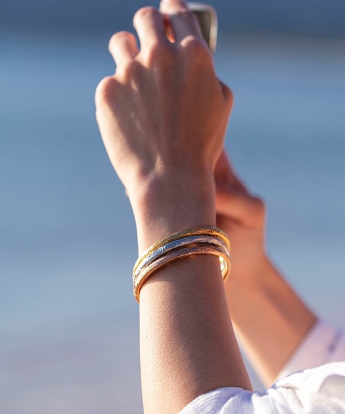 IRIEBEACH（アイリービーチ） バングル one lap bangle/「ハワイアン