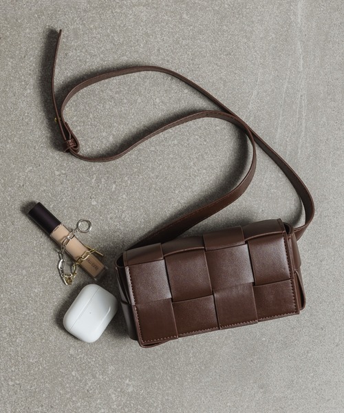 ショルダーバッグ 黒 イントレチャート風 楽天市場】BOTTEGA VENETA ボッテガ ヴェネタ イントレチャート