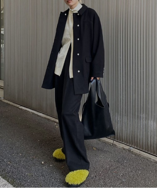【新品タグ付き】UND SUPERIOR WOOL PANTS 新品タグ付き】UND SUPERIOR WOOL PANTS
