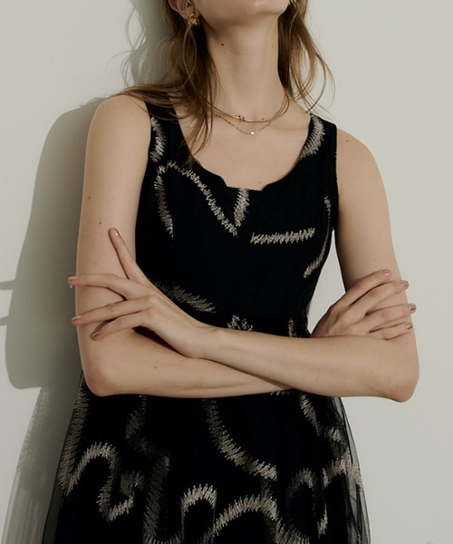 LE'RURE Grafitti cocoon dressリルアーグラフィティ黒 LE'RURE Grafitti cocoon dressリルアーグラフィティ黒 - メルカリ