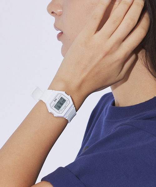 専用出品　未使用に近い　icewatch アイスウォッチ ICE WATCH 腕時計 「ICE-WATCH / アイスウォッチ」ICE DIGIT
