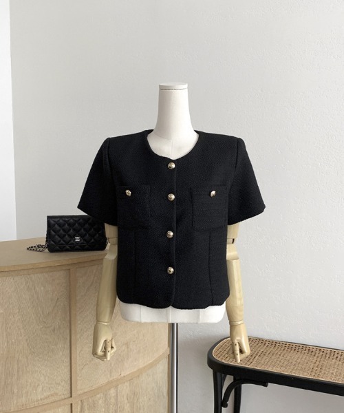 【a913】TOBE CHIC 美品 ツイード ノーカラー ジャケット 42 a913】TOBE CHIC 美品 ツイード ノーカラー ジャケット 42