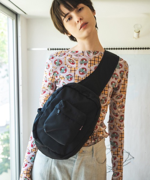 ウエストポーチ ウエストバッグ strap body bag レディース メンズ