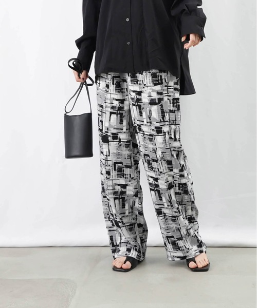 LADY LUCK LUCA（レディラックルカ） 「LUCA/LADY LUCK LUCA」 パンツ