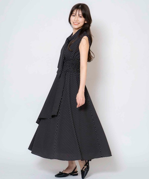 「NOELA」 半袖ワンピース M オフホワイト レディースの画像
