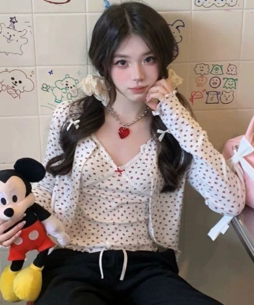 ViViDAY tシャツ 「2点セット」フロントリボン＆レース 花柄