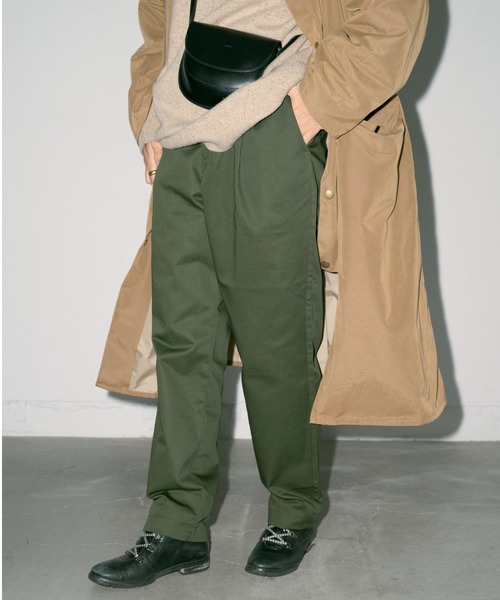 チノパン 「限定」TUCK TAPERED PANTS メンズ レディース_2
