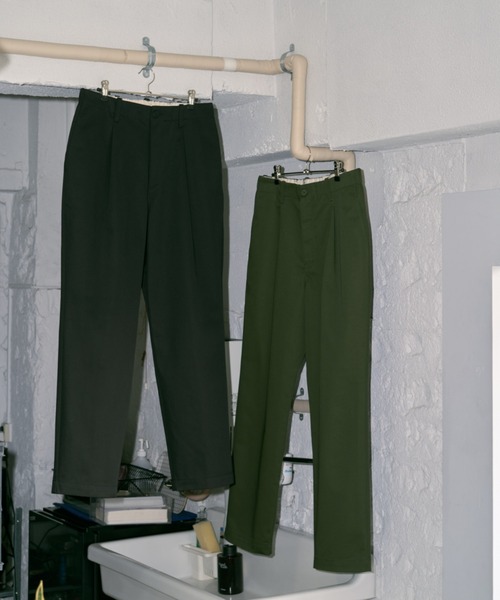 チノパン 「限定」TUCK TAPERED PANTS メンズ レディース_5