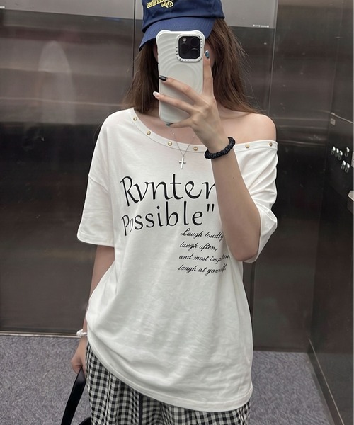 SpRay（スプレイ） tシャツ 半袖 スタッズ付ロゴオフショルダー
