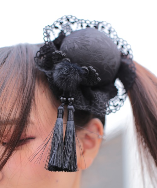 光沢加工のチャイナ麻雀牌とチャイナレースリボン、ヘアクリップ　ミニゴムオーダー SPINNS（スピンズ） ヘアクリップ チャイナお団子 ヘアクリップ
