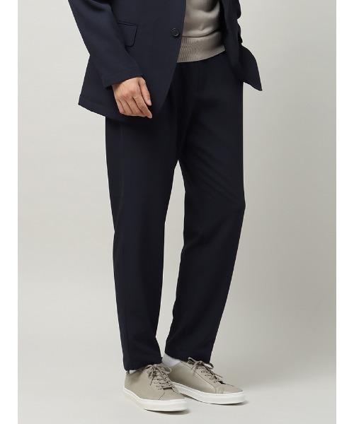 OFFICINE GENERALE タック入りテーパードスラックス タックテーパードパンツ／ウォッシャブル／裾上げ済み
