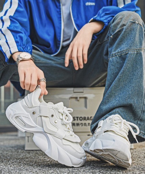 MGV（エムジーヴィー） スニーカー 厚底ボリュームテックスニーカー