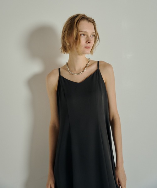 et.UNIVER Transparent hem setup dress